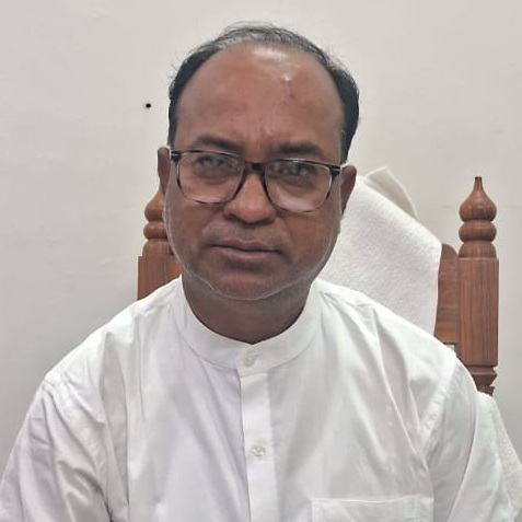 डॉ. रमेश ओंकार वाघ